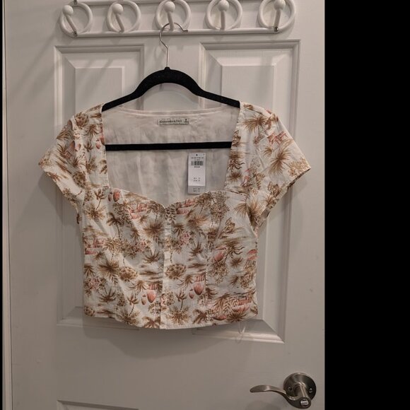 Abercrombie & Fitch | Tropical print cropped blouse - Size Small - Picture 4 of 5